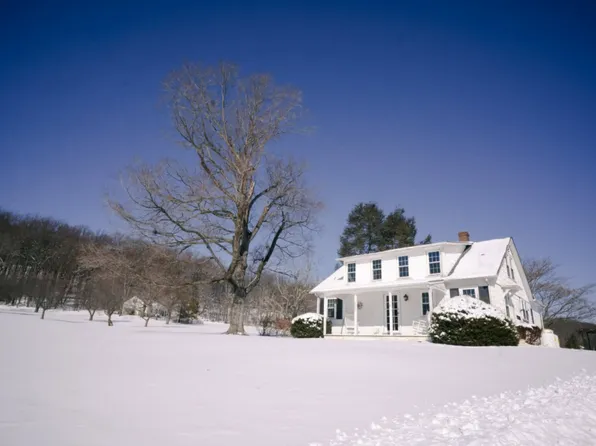 4921 Lower Mountain Rd, New Hope, PA 18938