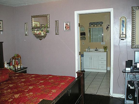 5th image of 3506 Lazywood Ln