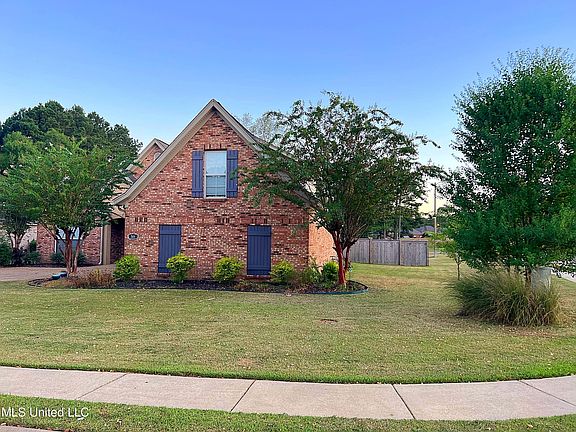 3rd image of 501 Asbury Lane Dr