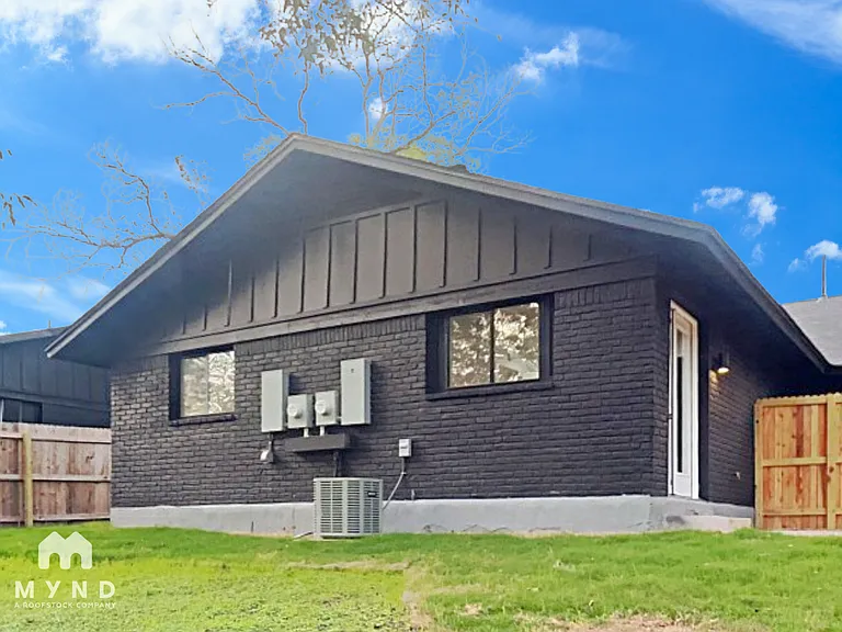 1603 Rutland Dr #B — Photo 13