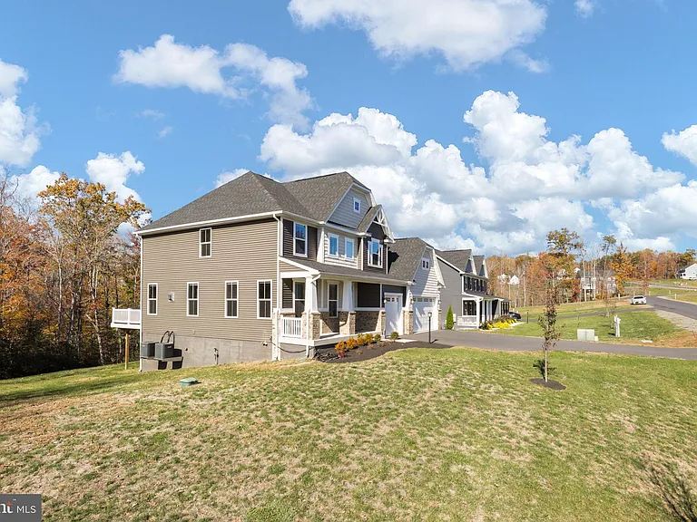 212 Southern View Dr — Photo 54