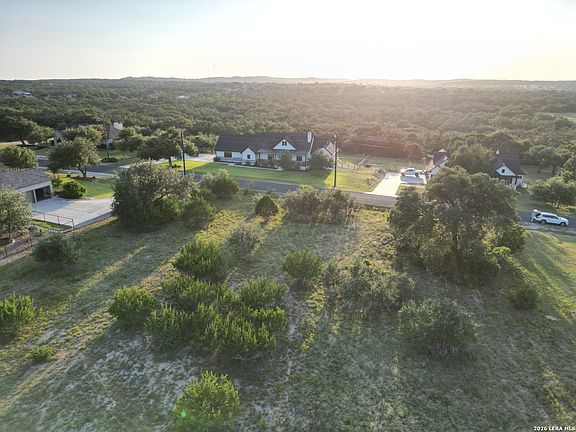 5th image of 114 N Calvin Barrett LOT 142