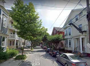 30 Brighton St #3, Providence, RI 02909