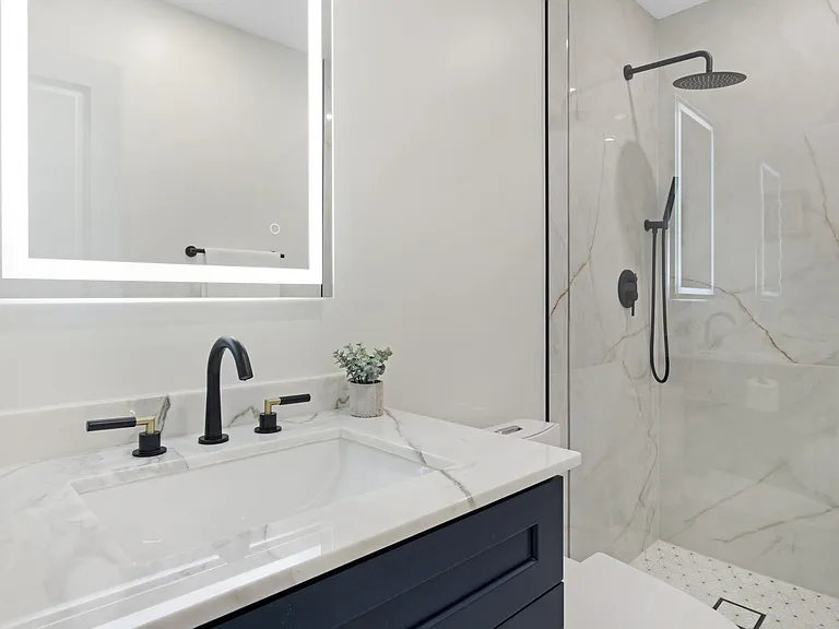 6213 Bay Club Dr #4 — Photo 22