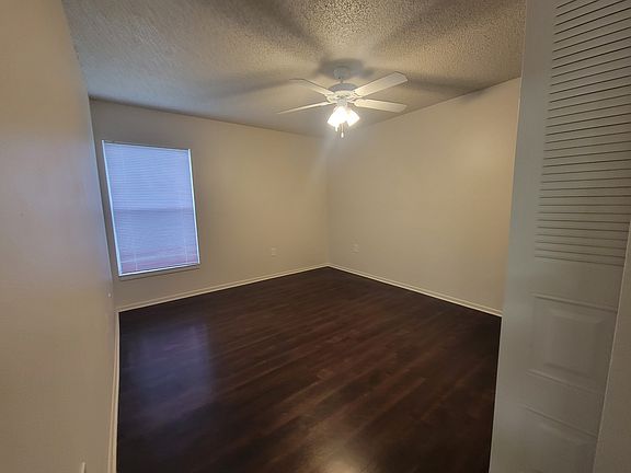 5th image of 3815 Bay Club Cir Unit 104
