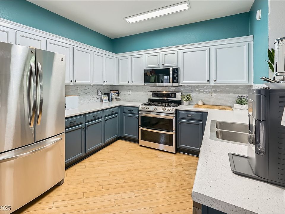 5853 Gentleslope St, Henderson, NV 89011 | Zillow
