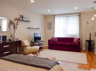 6730 Clyde St APT 3F, Flushing, NY