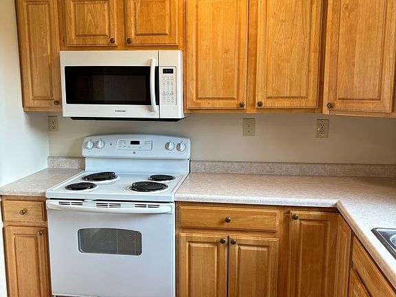 3rd image of 1405-1413 8th Ave #1405-4