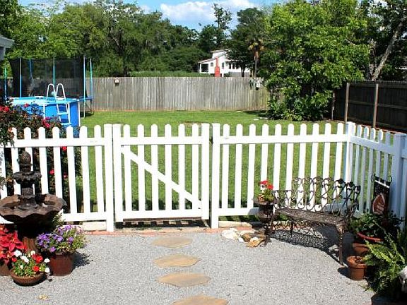 5th image of 17260 Chenier Dr