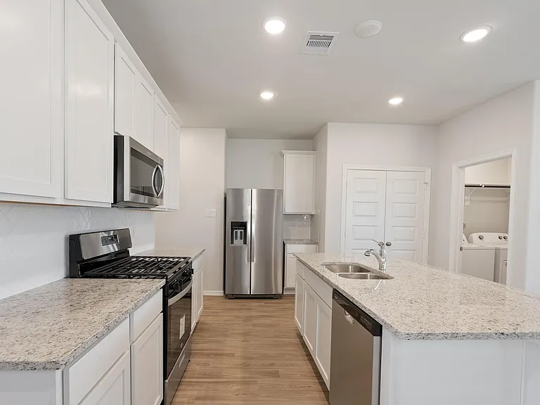5827 Fresh View Ct — Photo 9