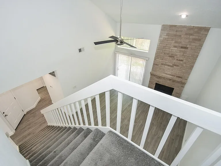 8803 Vinkins Rd — Photo 4