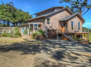 10595 NE Beverly Dr, Newport, OR 97365