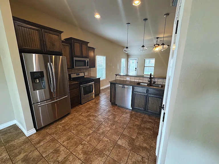 18601 Cola Dr — Photo 14