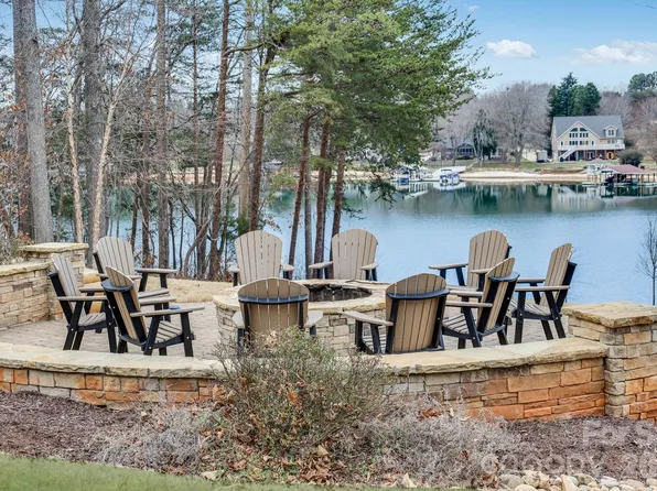106 Nablus Trl #B, Mooresville, NC 28117