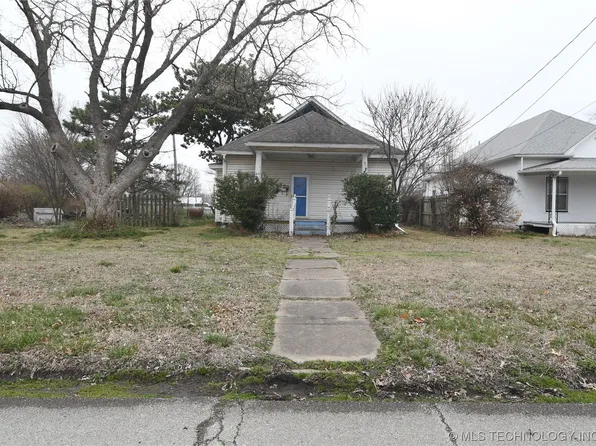 601 N Delaware St, Dewey, OK 74029