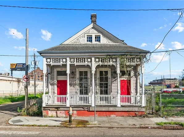1200-02 Simon Bolivar Ave, New Orleans, LA 70113