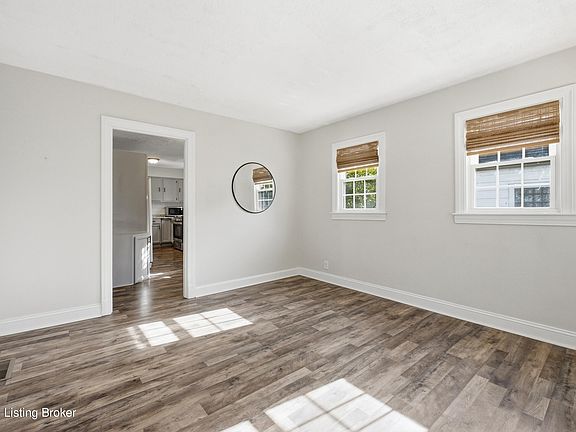 5th image of 1105 Walter Ave