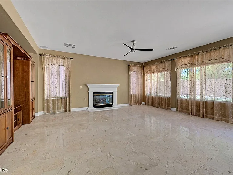229 N Buteo Woods Ln — Photo 23