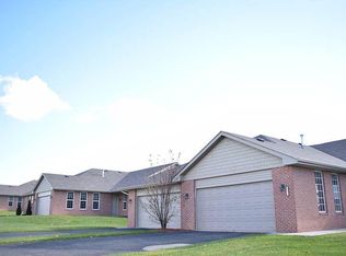 6414 Harvest Ln, Machesney Park, IL 61115