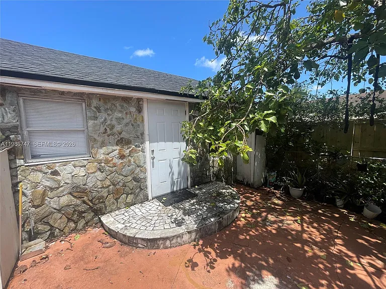5738 Garfield St #B — Photo 25