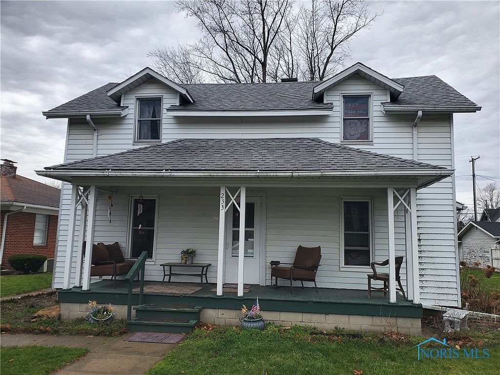 233 Chestnut St, Pettisville, OH 43553 Zillow
