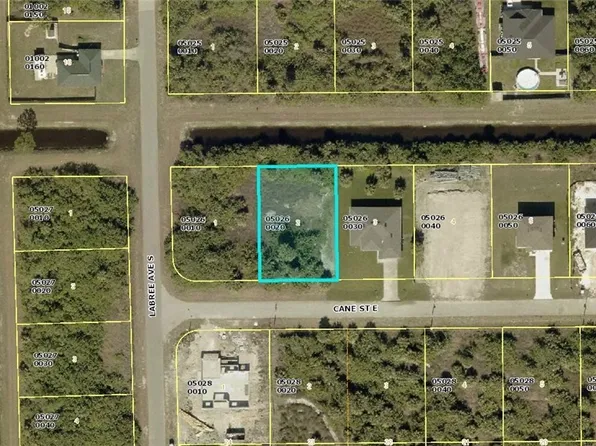 715 Cane St E, Lehigh Acres, FL 33974