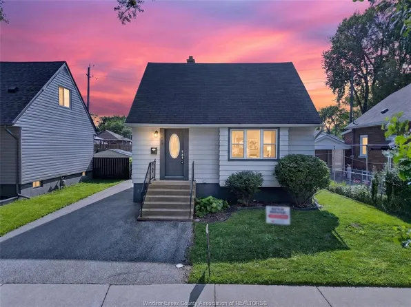 1953 Francois Rd, Windsor, ON N8W 4S9