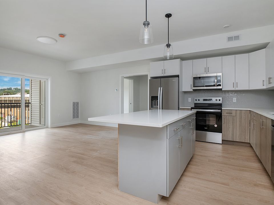 1st image of 100 N Main St #2B-2Ba-1200Sqft