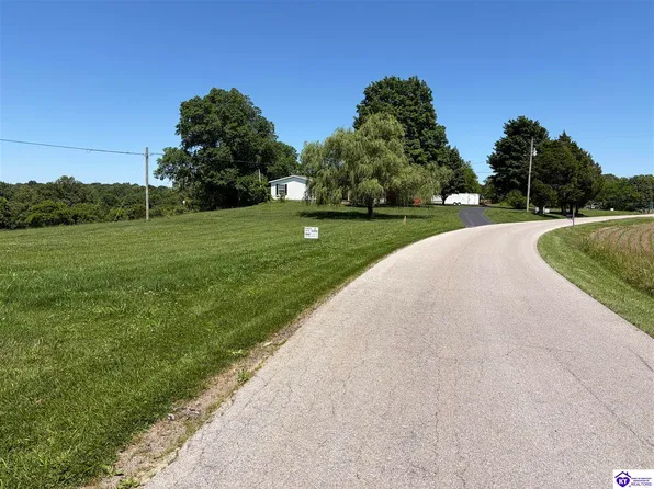 605 Church Of God Rd, Custer, KY 40115