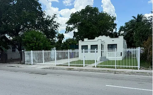6848 N Miami Ave Photo 1