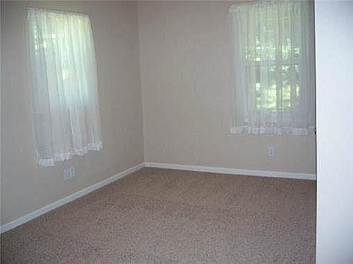 5th image of 2611 N 75th St