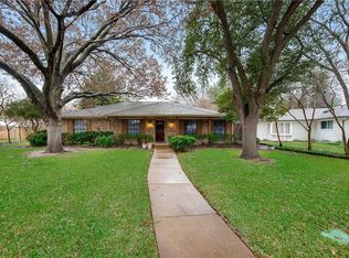 902 Dunbarton Dr, Richardson, TX 75081
