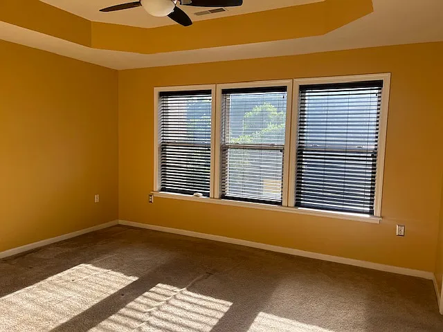 1409 Townhouse Way — Photo 2