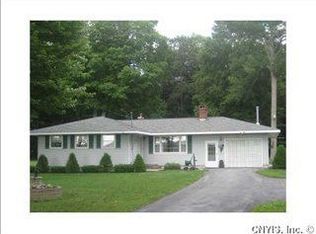 8244 Fenner Rd, Baldwinsville, NY 13027