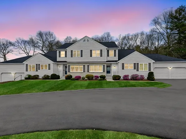 8 Aspen Way Unit 8, Franklin, MA 02038