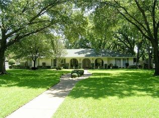 2010 Bishop Dr, Grand Prairie, TX 75050
