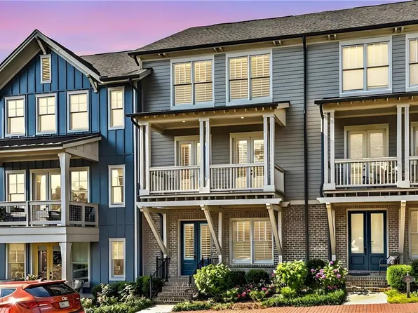 340 Maplewood Dr, Roswell, GA 30075