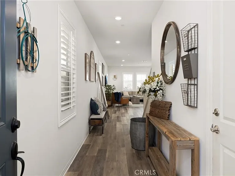 820 Brynlee Pl — Photo 3
