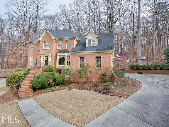 2nd image of 3125 Brownwood Dr