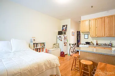 Rented by City Connections Realty