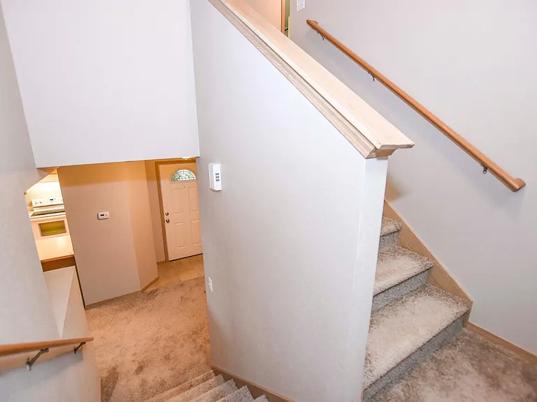 1320 Mills Landing Ct SE — Photo 9