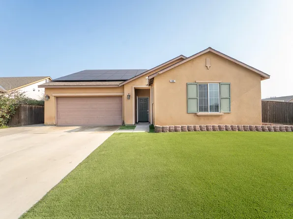 900 Heather Avenue, Dinuba, CA 93618