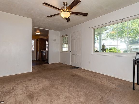 3rd image of 318 Buckner Dr Unit 199
