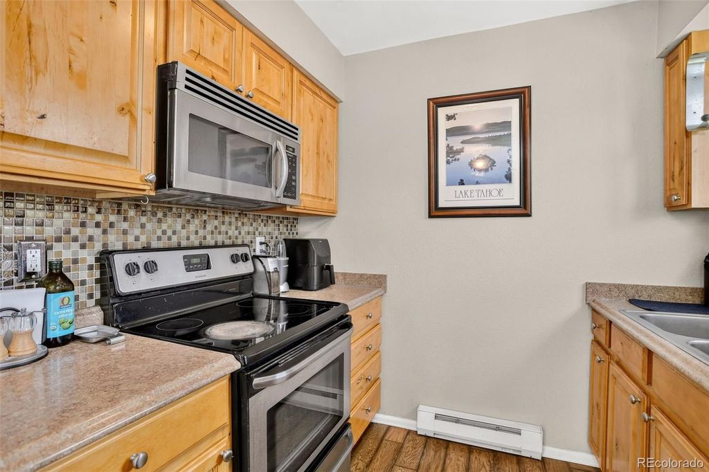 2437 Farghee Court