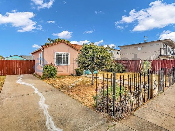 3rd image of 3817 Waller Ave