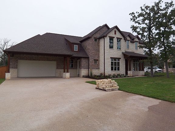 Exterior Left