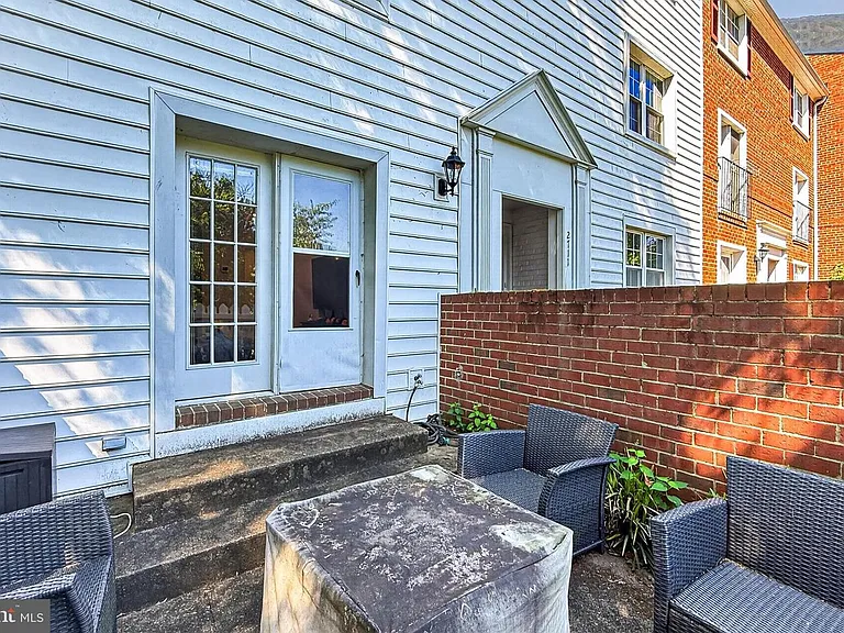 2711 S Walter Reed Dr #A — Photo 29