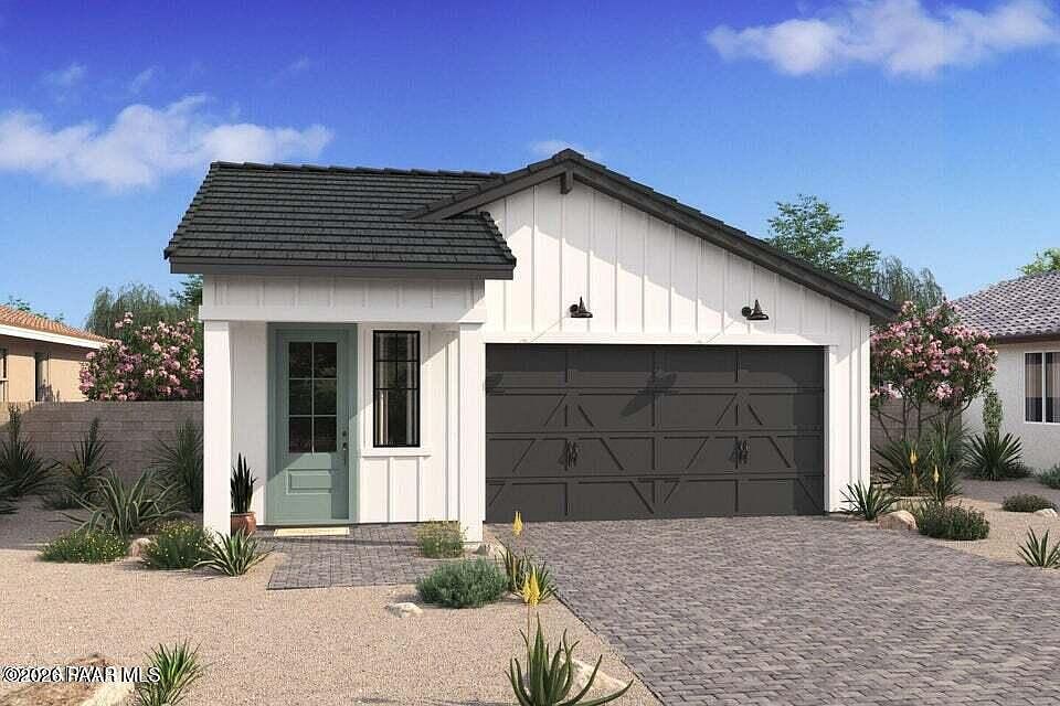 1st image of 20374 W Campbell Ave