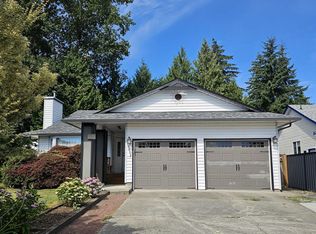12421 231st St, Maple Ridge, BC V2X 0G3
