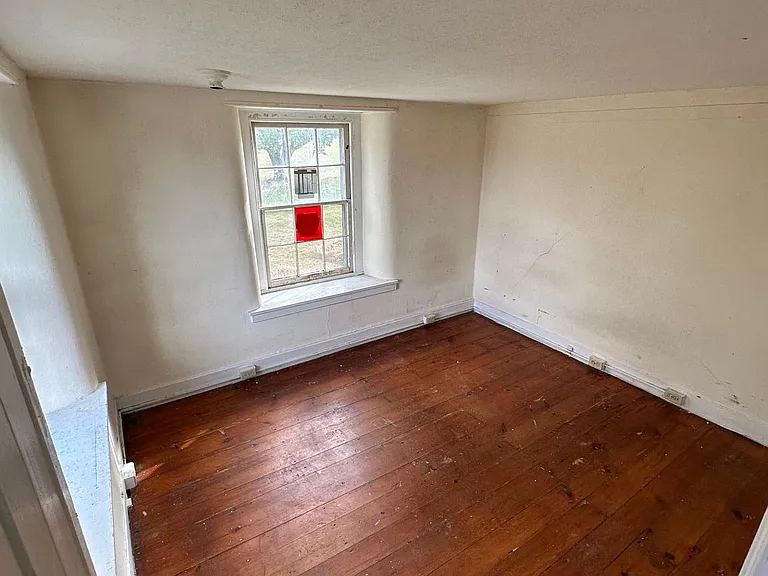 104 S Limekiln Pike — Photo 20
